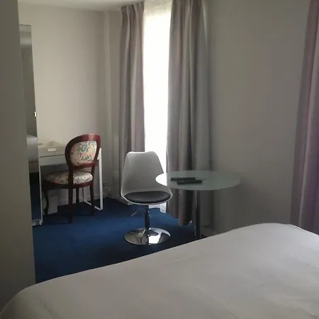 Hotel Savoy