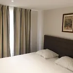 Hotel Savoy