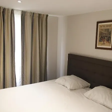 Hotel Savoy 2*