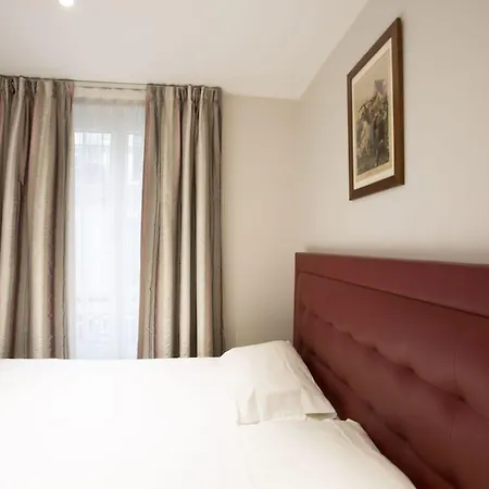 Savoy 2*